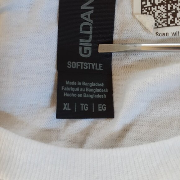 New JoJo's Bizarre Adventure - Diamond is Unbreakable - White T-Shirt - Picture 3 of 4